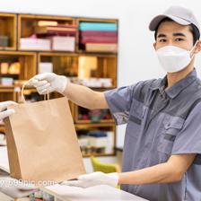 无接触配送 快递服务的新常态